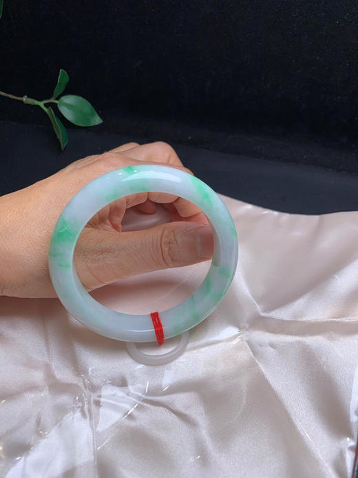 620437，59飘阳绿手镯，满圈飘绿， 底妆干净 商品图5