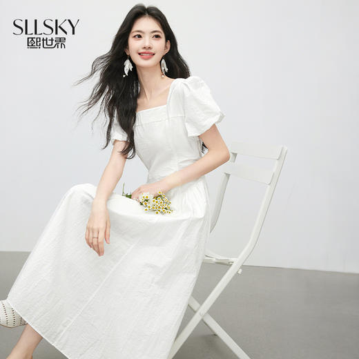 【专属特价】熙世界白月光方领连衣裙女夏季2025新款气质收腰显瘦法式初恋长裙 商品图0