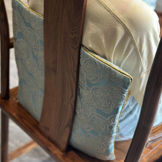 艾绒坐垫 电加热办公室艾绒垫 艾灸毯臀部椅子垫 商品图4