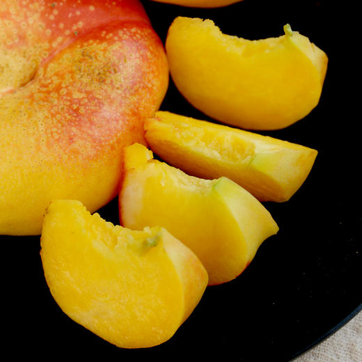 平谷黄油蟠桃礼盒  新鲜采摘  脆甜多汁  桃味浓郁  应季尝鲜 商品图4