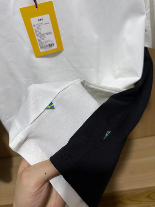 原单正品攀山鼠生命树系列 纯正品来的东西，手感光滑 抗菌抗皱 面料不起皱 可机洗可手洗，透气性非常牛逼 流汗不沾身，舒适感非常好
尺码：S～XL 商品图7