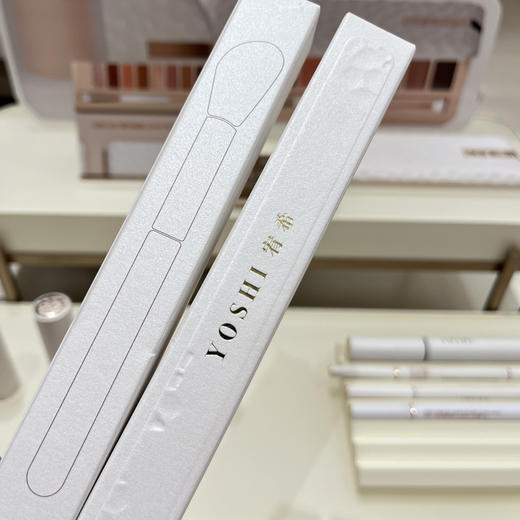 YOSHI宥希腮红刷1个装 商品图1
