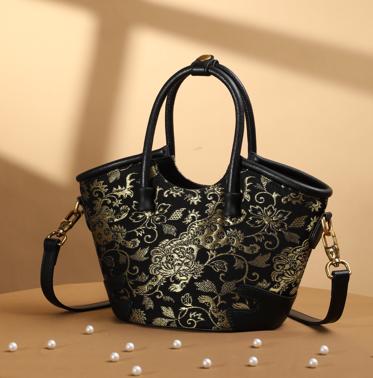 盛唐婧| 墨月手提包-黑色 商品图0