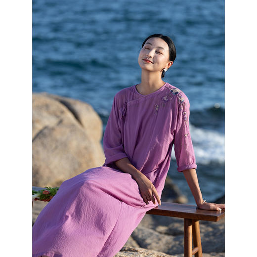 牧衣游原创 手工刺绣100支进口比马棉连衣裙复古新中式长裙 染念 商品图3