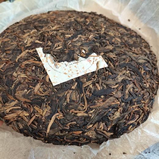 【极品红标易武】十一年老茶；品质不过硬，自拆招牌；2014年易武正山头春古树纯料；400g/饼 7饼/提！纯福利回馈无半点附加值；真正懂易武纯料的资深玩家必入手！ 商品图2