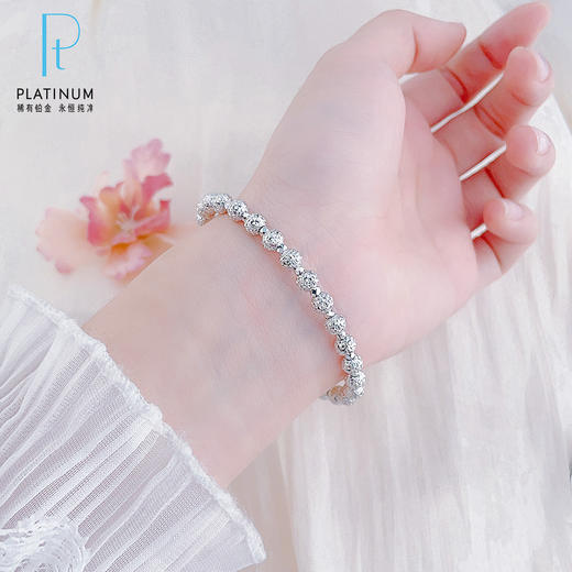 【限时8.8折】【线上铂金馆】PT950 国际铂金协会 铂金镂空开口C字镯麒麟珠调节手镯链镯（内里为铂金弹力金线，珠约4.8-5.2mm）(BSZ00178)预售产品下单后不退款不退货不换货不补差价) 商品图0