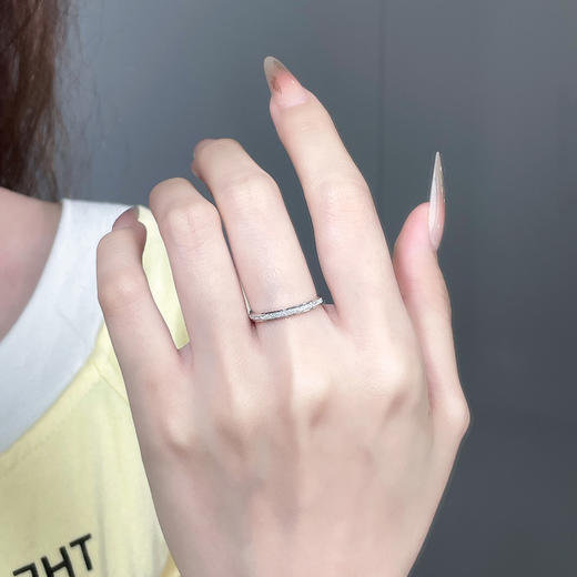 【限时8.8折】【线上铂金馆】PT950 【国际铂金协会】铂金实心固口双侧光磨砂面圈戒线戒（面宽约1.7-2.1mm）(BJZ00269)预售产品下单后不退款不退货不换货不补差价) 商品图3