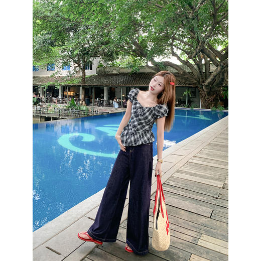 【149元任选2件】最后一波！复古格纹泡泡袖方领衬衫 商品图2