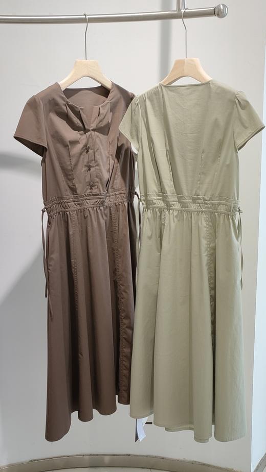 54X027时尚气质收腰款连衣裙 商品图3