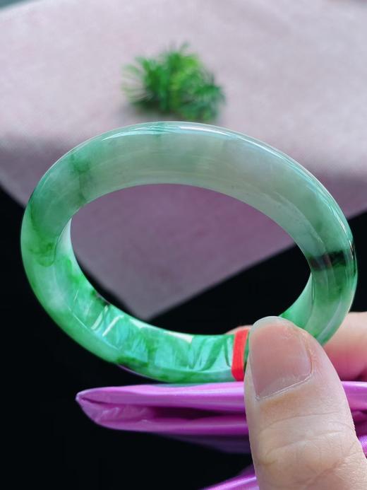 53翡正圈翡翠手镯 商品图2