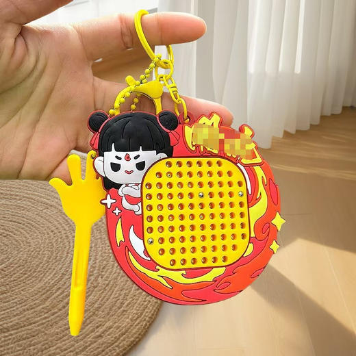 【超值29.9任选两款！】2025新款迷你网红玩具 磁铁磁吸钢珠画板 三丽鸥钥匙扣挂件 解压神器-QQ 商品图10