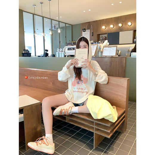 <曾小咸推荐>韩系连帽休闲百搭卡通印花长袖T恤 商品图2