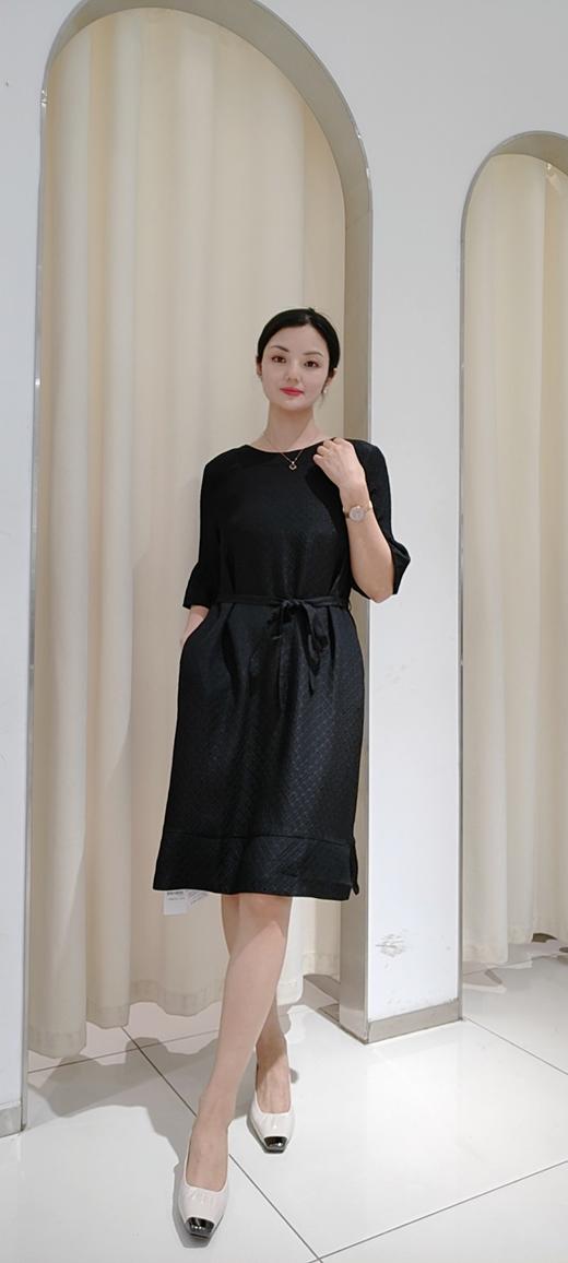 582850夏款上新 赫本风暗格真丝连衣裙 商品图1