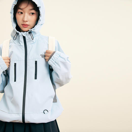 笛莎Deesha青少年女童外套2025秋季女童暗纹提花冲锋衣外套 商品图4