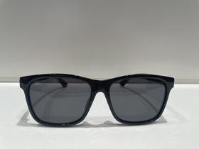 开云眼镜 古驰 太阳眼镜  GG0746SA-001【不退不换，介意勿拍】