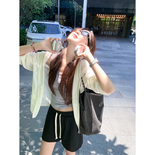 【110元任选2件】最后一波现货！夏日多巴胺2色抽绳休闲短裤 商品图4