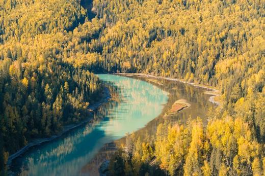 新疆阿勒泰、“童话仙境”喀纳斯&禾木村、三大网红公路（独库公路+S21沙漠公路+阿禾公路）、那拉提空中草原、乌尔禾魔鬼城、唐布拉百里画廊、“大西洋最后一滴眼泪”赛里木湖10天纯玩团 商品图5