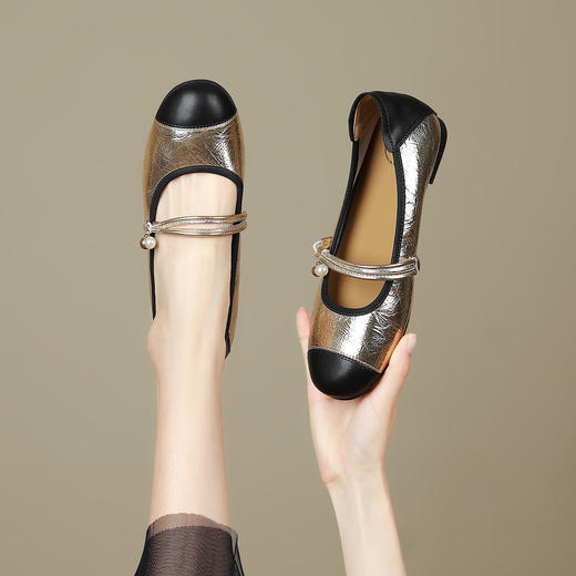 品质好货|Safiya/索菲娅2025夏平底舒适羊里羊垫浅口玛丽珍鞋SFD2111716 商品图10