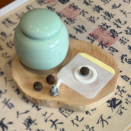 肚脐贴艾绒桂圆花椒 去湿气排毒体内祛湿贴 调理脾胃肚子 商品图1