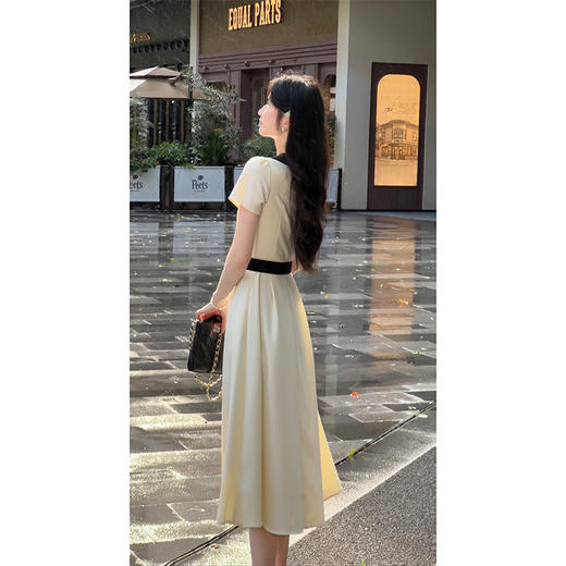 鹿向南「知性优雅」赫本风polo领连衣裙女夏收腰显瘦时尚杏色长裙 商品图3