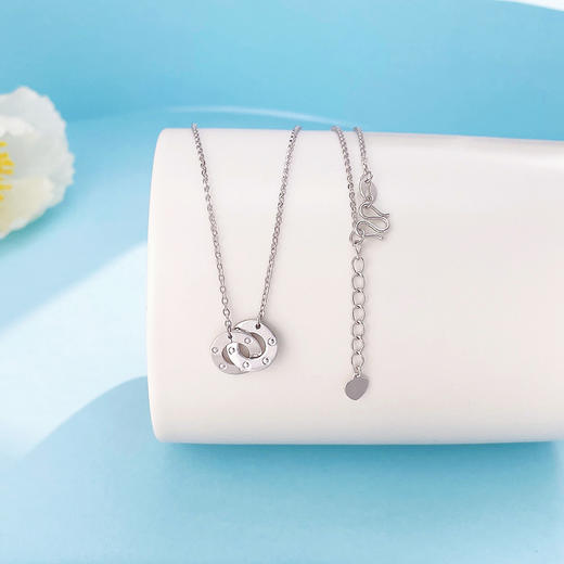 【限时8.8折】【线上铂金馆】PT950 #碎碎冰 【精品】铂金空心调节环环相扣碎碎冰几何圆环套链(BFPTTL00003)预售产品下单后不退款不退货不换货不补差价) 商品图1