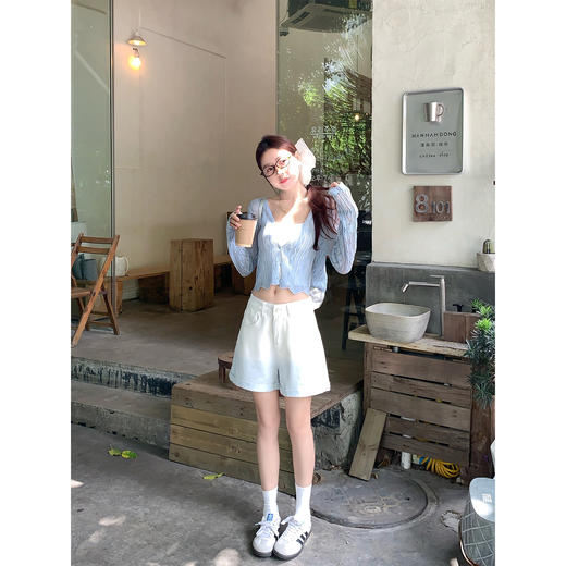 【149元任选2件】最后一波现货！韩版宽松渐变蓝高腰牛仔短裤 商品图2