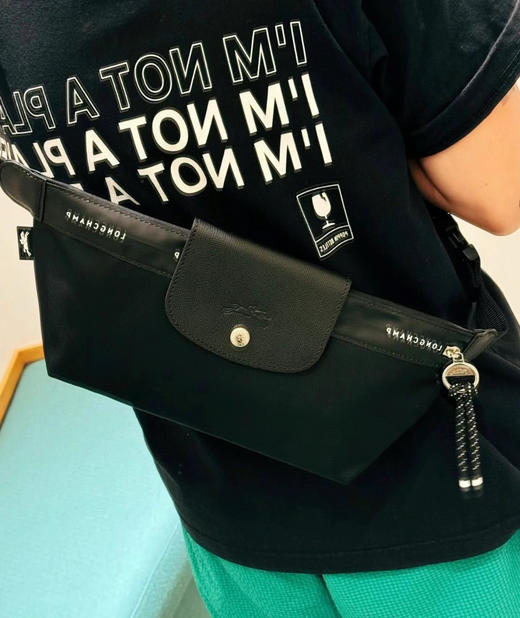 全新款男女龙骧小字母拉链腰包手机包胸包 商品图6