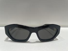 开云眼镜 葆蝶家 太阳眼镜女  BV1221S-001【不退不换，介意勿拍】