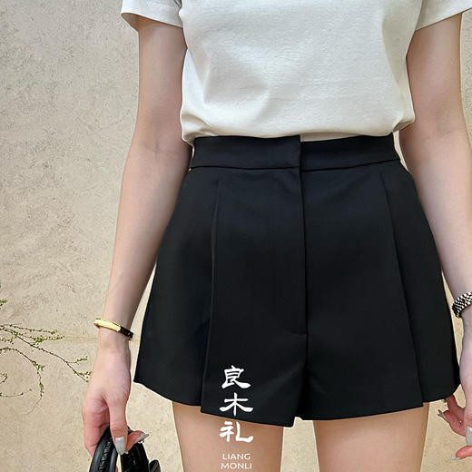 【特价不退不换】【不退不换】良木礼压褶短裤（k347） 商品图0