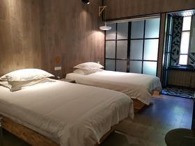 佛坪| 山觅静居民宿 