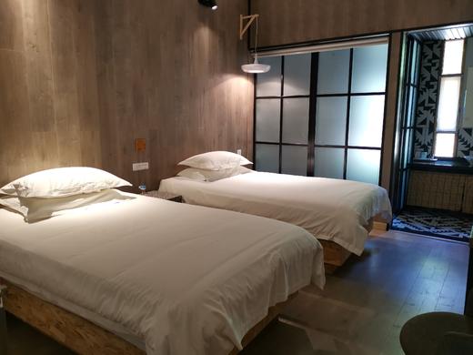 佛坪| 山觅静居民宿  商品图0