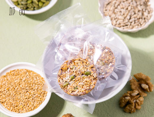 【邱品 亚麻籽坚果饼】亚麻籽葵花籽南瓜籽无花果核桃低聚果糖 低温烘焙，孕妈也能吃 商品图4