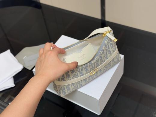 D070811浅蓝老花金色字母logo帆布单肩手提包 商品图12