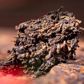 【简易包装介意慎拍】2010普洱-昆明茶厂60周年散装茶60g（熟）