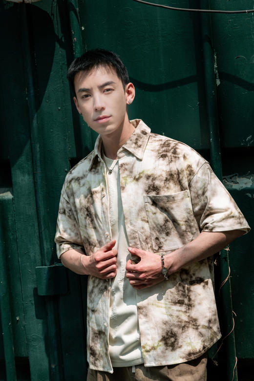 W522522224扎染休闲短袖衬衫 商品图3