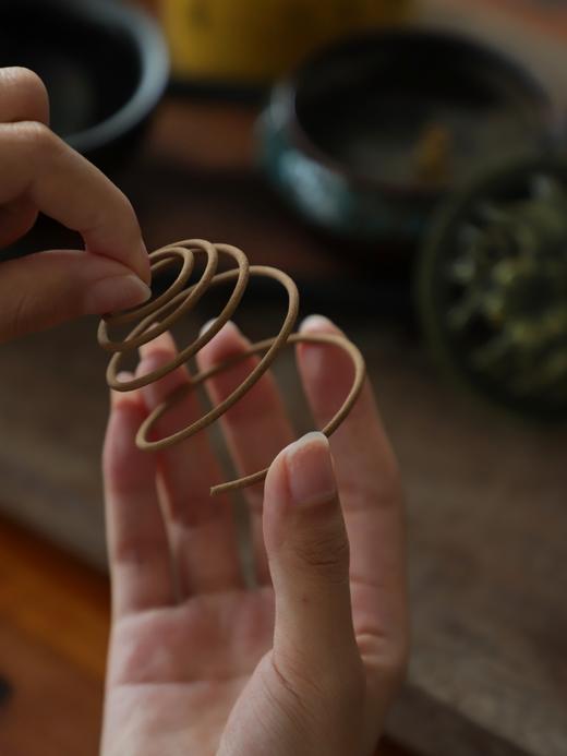 ✨足足240盘❗送高级典雅香炉~夏日驱蚊必备❗家有陈香艾【HOKIDO天然艾草香薰盘香】 商品图3