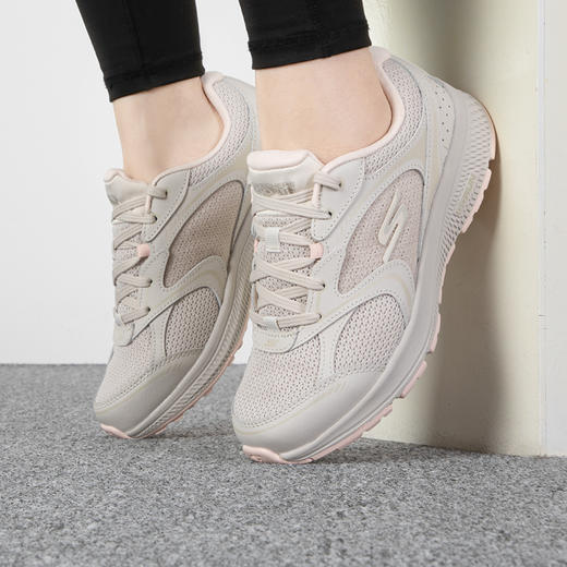 斯凯奇GO RUN CONSISTENT女士轻质跑步鞋 商品图3