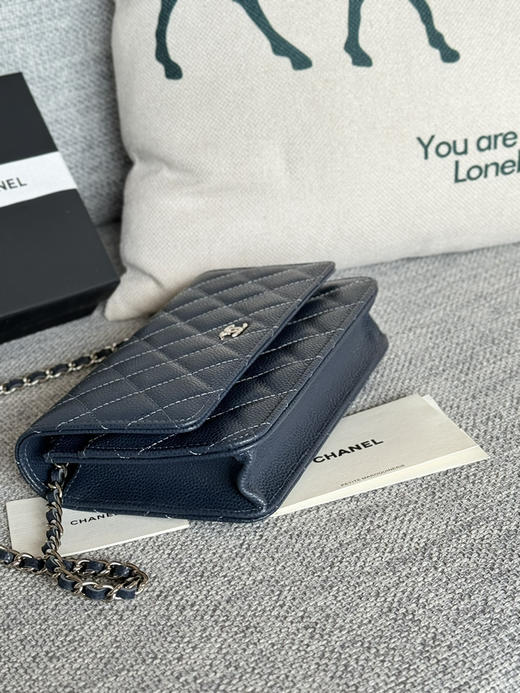 香奈儿woc链条包🉐️牛皮-深蓝色银扣（粗球纹） 商品图0