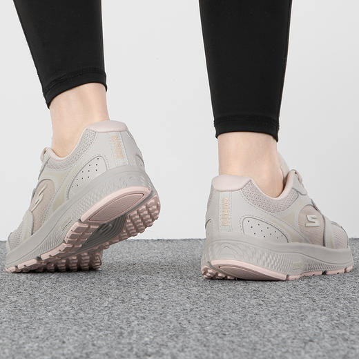 斯凯奇GO RUN CONSISTENT女士轻质跑步鞋 商品图4