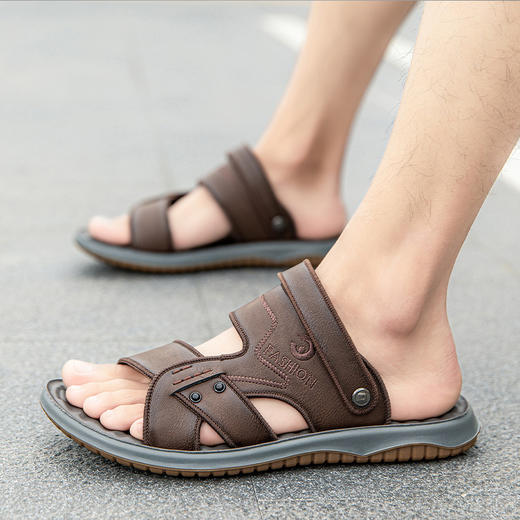 圣得西男鞋2024年夏季新款时尚中青年户外沙滩开车休闲两用凉拖鞋 商品图3