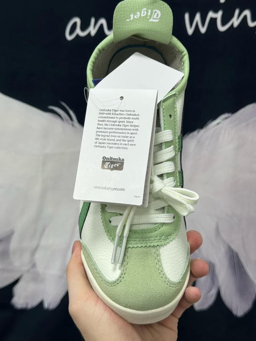 外贸原单鬼塚虎 鬼虎 Onitsuka Tiger 亚瑟 一脚蹬 板鞋 休闲鞋 运动鞋 一脚蹬 训练鞋 休闲鞋
无原盒 商品图1