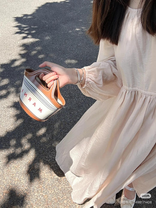 新颜色出货
Marni菜篮子 商品图3