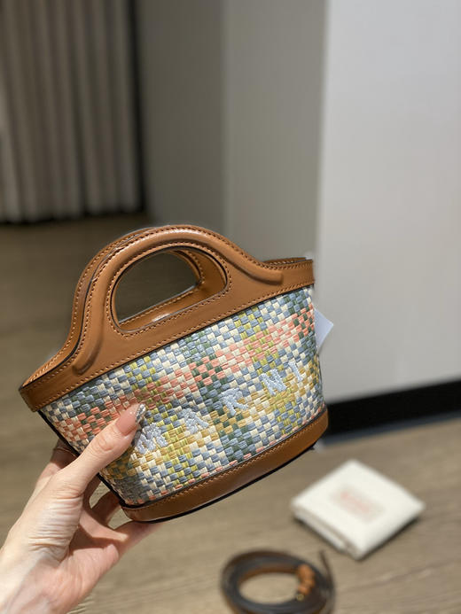 格子草编今年出啦 💙
Marni菜篮子 商品图0