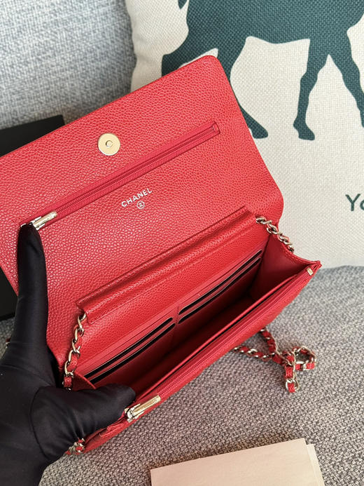 香奈儿woc链条包🉐️牛皮-红色银扣（粗球纹） 商品图5
