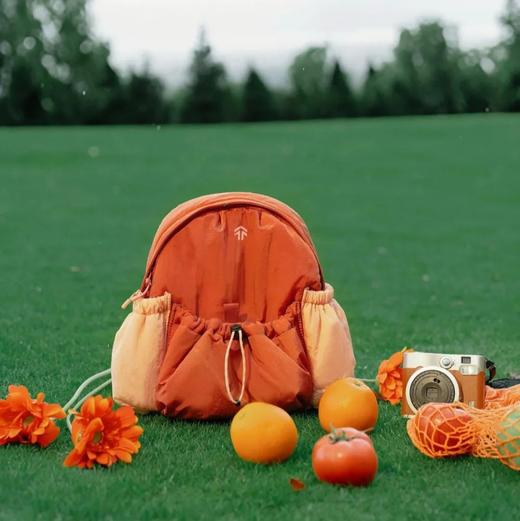 轻便扩容双肩包，自重轻、分区合理，超能装！【G】 商品图0