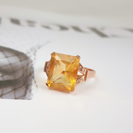 【天然正品】AU585玫瑰金镶天然全净体祖母绿型近5ct黄水晶（招财）戒指12.9*10.5MM（皆取最大值）16号（戒圈可改）女士现售价：2680！030425AH76 商品图6