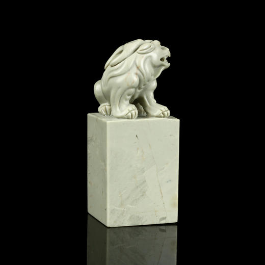 孤品016966-老挝石旗降瑞兽方章3.6*3.6*8.8cm 商品图3