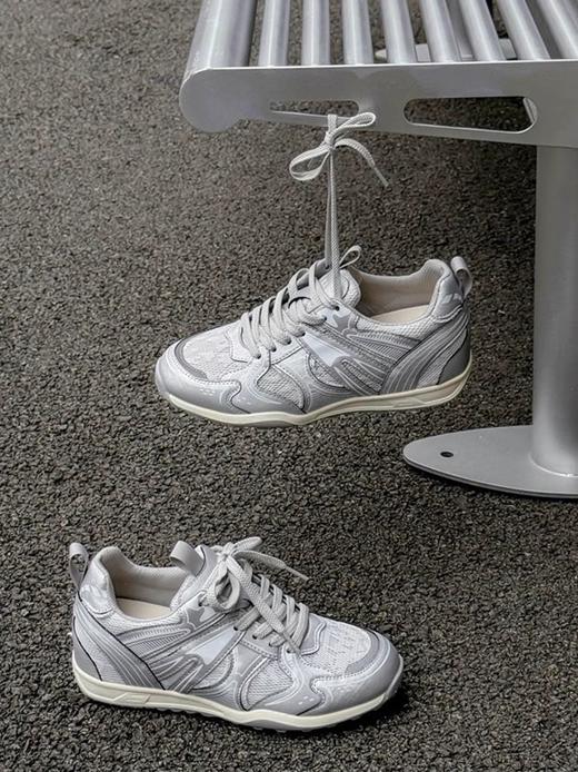 🔥隐形增高5cm!【网纱拼接蕾丝软底阿甘鞋】博主私服推荐！追求品质的闭眼买这双！！ 商品图3