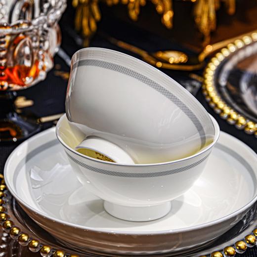 凡瑞斯白浪银滩8人用32头骨瓷餐具 商品图5