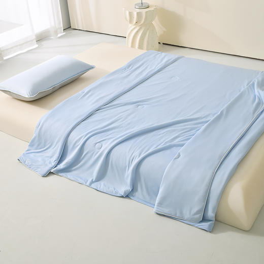 🥰降价啦!!【A类凉感丝纯色冰淇淋冷感夏凉被】🥰冰冰凉凉!!带报告的夏凉被 💗今夏性价比高的冰淇淋夏凉被盖在身上的“小空调” ✔️床品店一床要好几百咱们直发破价到底 商品图5